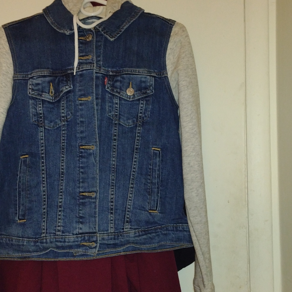 Jean Jacket - Picture 2 of 4